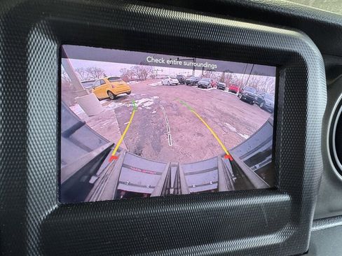 Used 2023 Jeep Wrangler Sport image 24