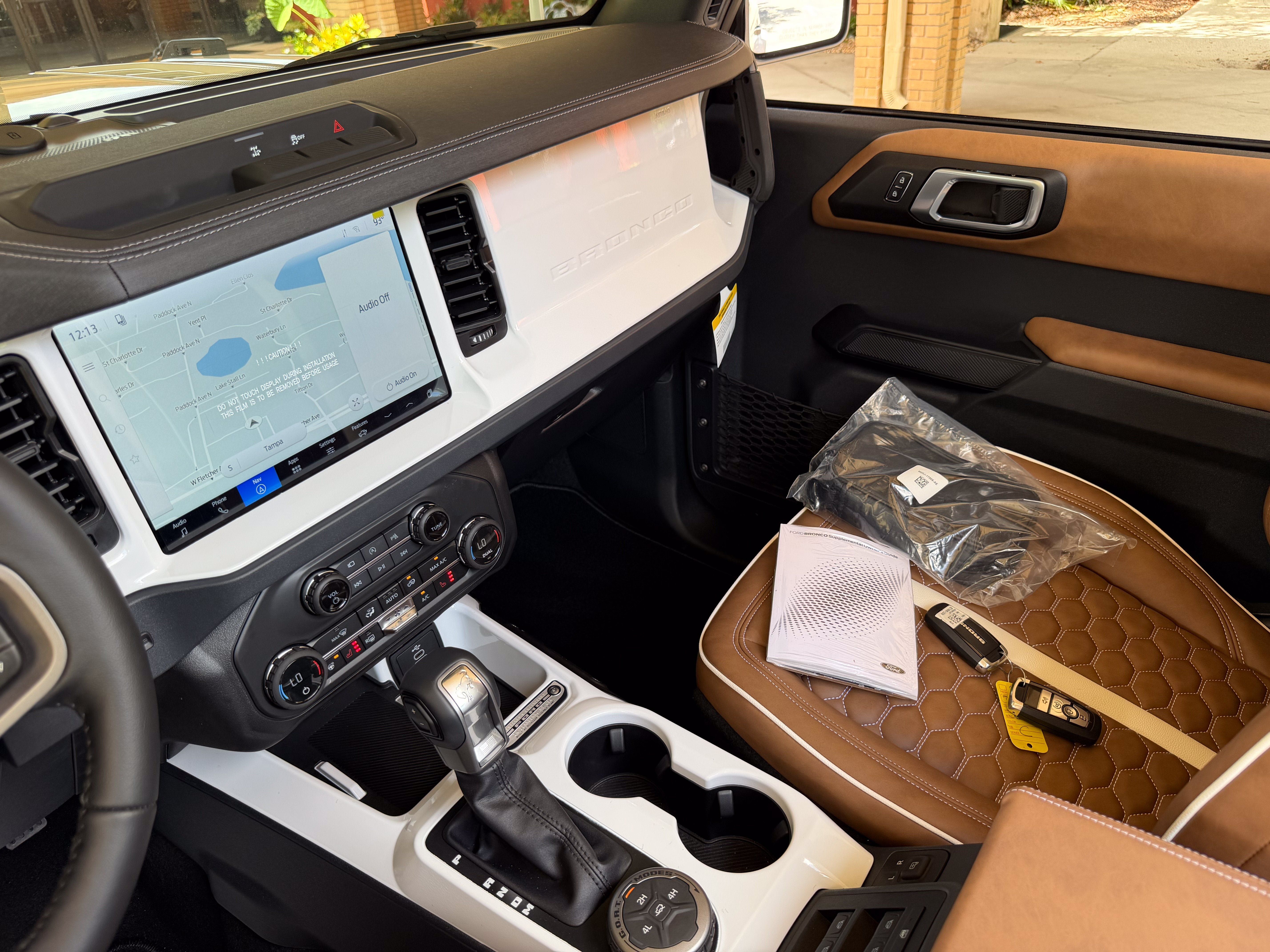 Used 2026 Ford Bronco Outer Banks AWD/4WD image 34