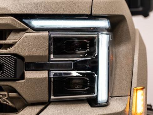 Used 2025 Ford F150 Lariat w/ FX4 Off-Road Package AWD/4WD image 24