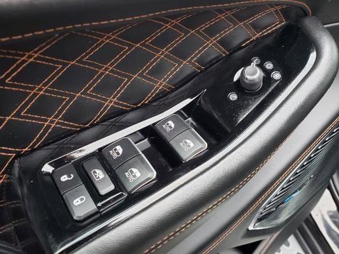 Used 2022 Jeep Grand Cherokee L Summit image 22