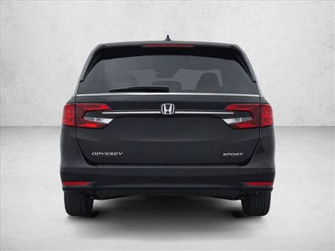 Used 2024 Honda Odyssey Sport image 6