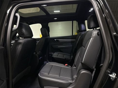 New 2026 Buick Enclave Sport Touring w/ Power Package image 24