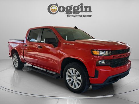 Used 2022 Chevrolet Silverado 1500 Custom w/ Safety Confidence Package RWD image 7