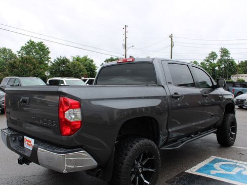 Used 2021 Toyota Tundra SR5 w/ SR5 Leather Package AWD/4WD image 7