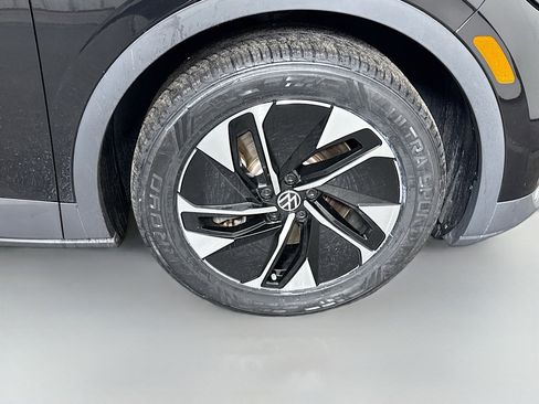 Used 2022 Volkswagen ID.4 Pro image 32