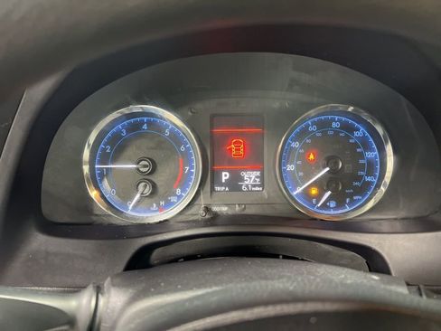 Used 2019 Toyota Corolla LE image 24