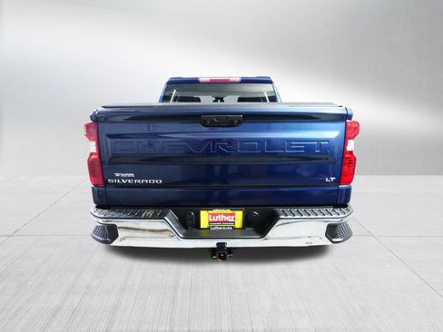 Used 2022 Chevrolet Silverado 1500 LT AWD/4WD image 6