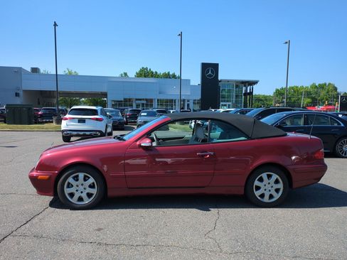 Used 2003 Mercedes-Benz CLK 320 Cabriolet image 6
