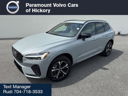 New 2026 Volvo XC60 B5 Core w/ Climate Package AWD/4WD image 1