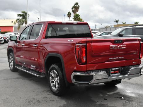 Used 2024 GMC Sierra 1500 SLT image 6