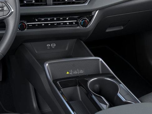 New 2025 Chevrolet Equinox LT w/ Convenience Package II image 47