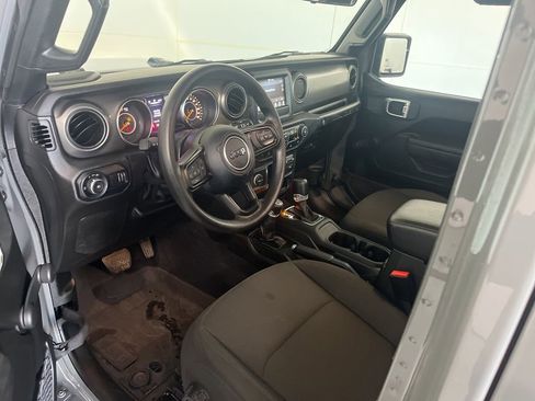 Used 2023 Jeep Wrangler Unlimited Sport AWD/4WD image 24