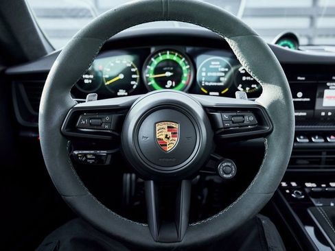 Used 2023 Porsche 911 GT3 RWD image 48