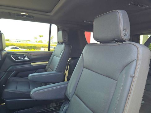 Used 2023 Chevrolet Suburban High Country w/ Max Trailering Package RWD image 19
