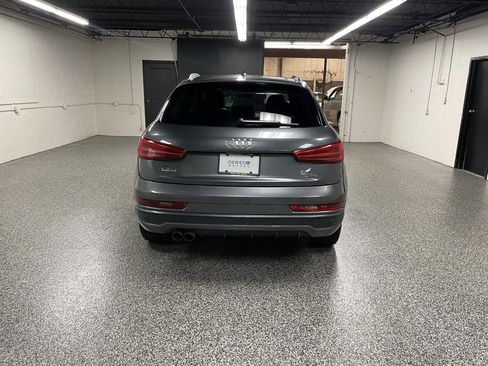 Used 2018 Audi Q3 2.0T Premium Plus w/ Premium Plus Package AWD/4WD image 6