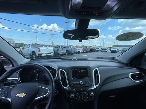 Certified 2019 Chevrolet Equinox LT FWD image 11