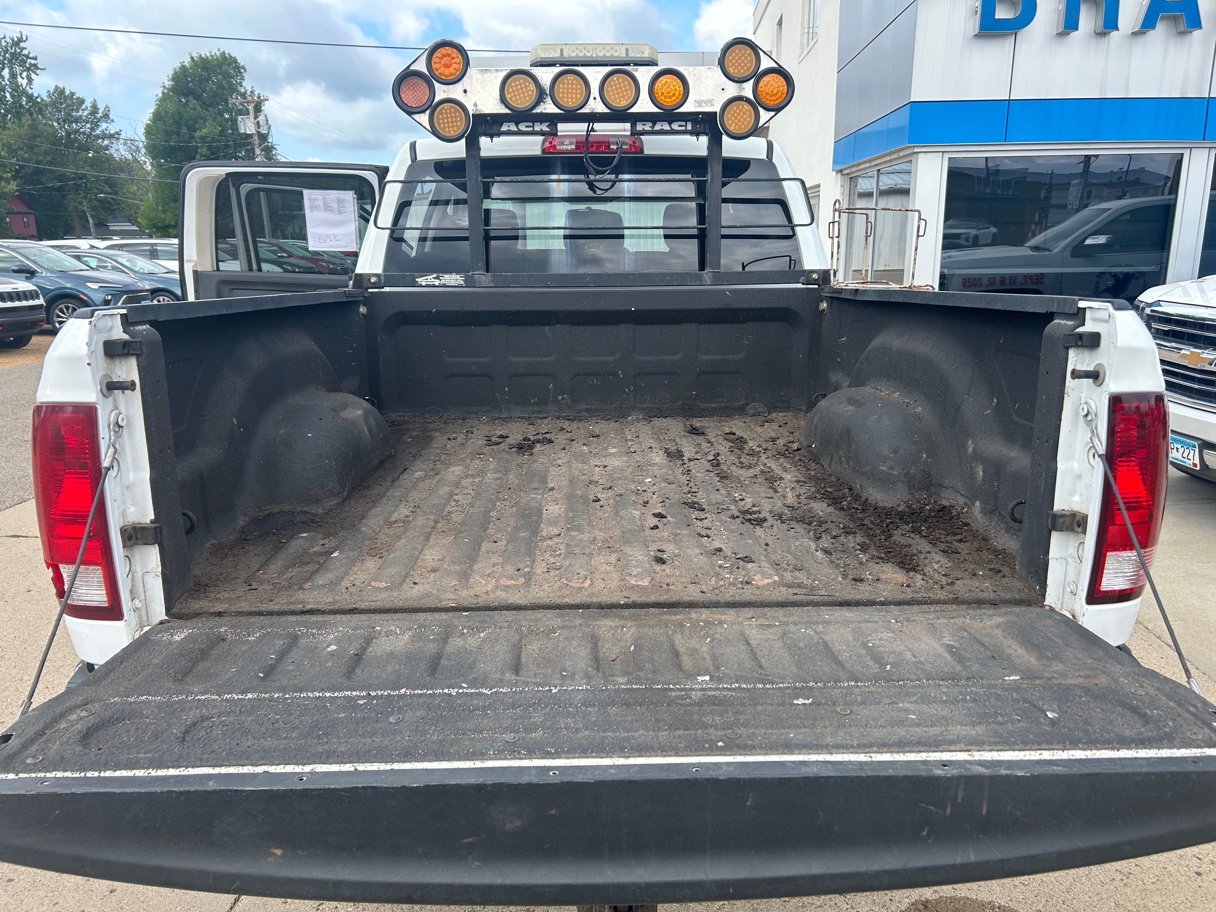 Used 2010 Dodge Ram 2500 Truck ST w/ ST Popular Equipment Group AWD/4WD image 31