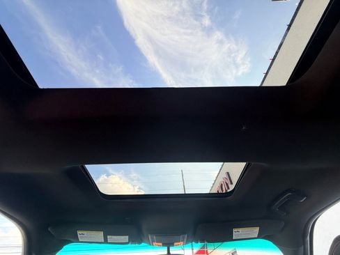 Used 2016 Ford Explorer Sport image 23