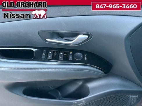 Used 2025 Hyundai Tucson Limited image 10