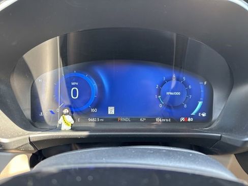 Used 2021 Ford Escape Titanium w/ Class II Trailer Tow Package image 3