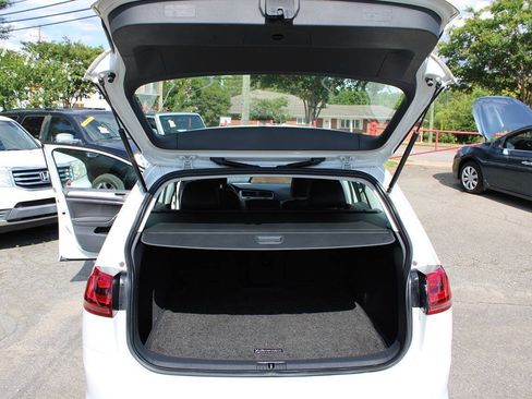 Used 2016 Volkswagen Golf SE FWD image 35