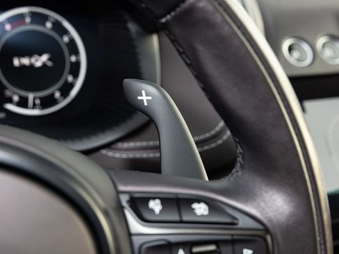 Used 2023 Aston Martin DBX 707 image 32