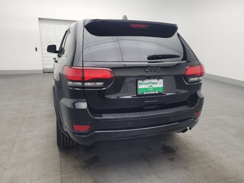 Used 2018 Jeep Grand Cherokee Altitude image 6