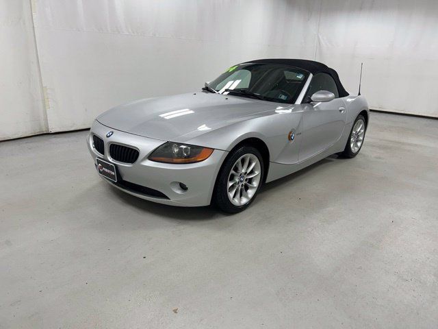 Used 2004 BMW Z4 2.5i RWD image 2