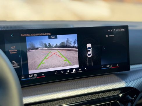 New 2026 BMW 330i xDrive Sedan w/ Premium Package AWD/4WD image 20