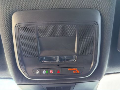 Used 2024 Chevrolet Blazer EV LT image 20