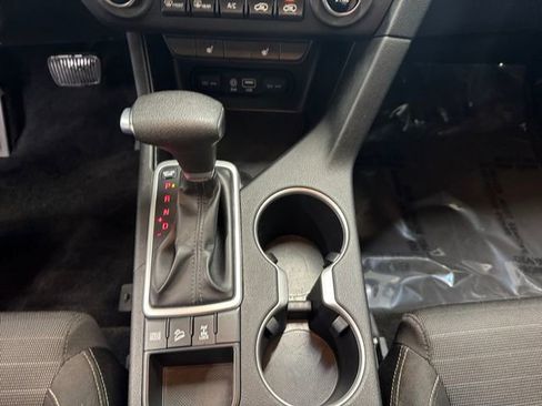 Used 2017 Kia Sportage LX w/ LX Popular Package image 14