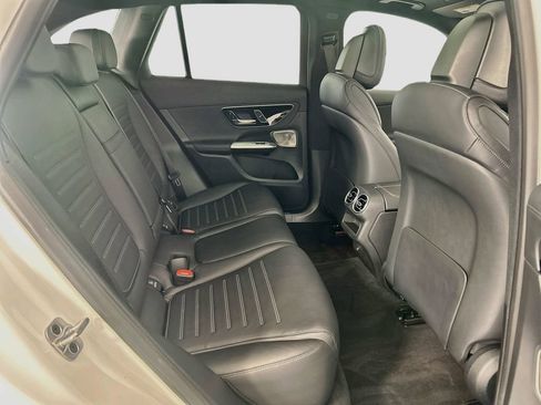 Certified 2026 Mercedes-Benz GLC 300 image 21
