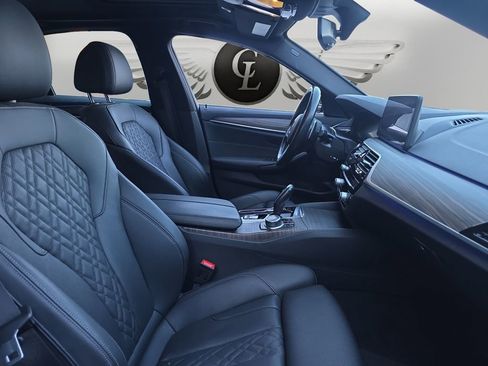 Used 2022 BMW 530i w/ M Sport Package image 15