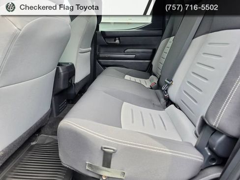 Used 2025 Toyota Tacoma TRD Sport AWD/4WD image 36