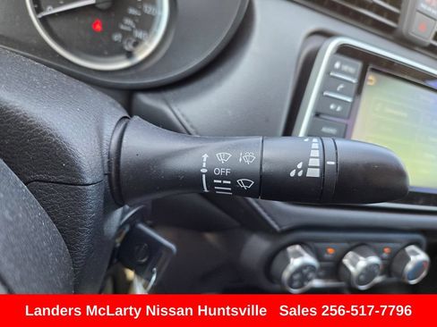 Used 2025 Nissan Versa S w/ Trunk Package FWD image 22