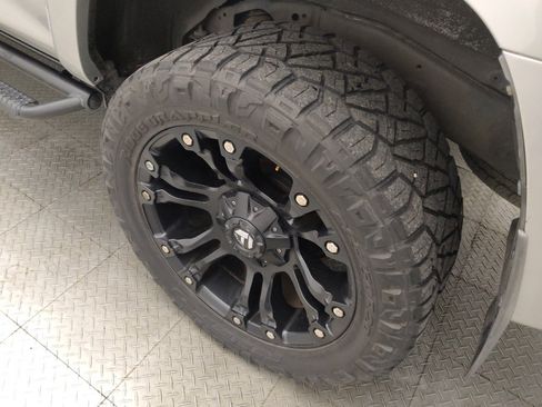 Used 2016 Toyota 4Runner SR5 RWD image 31