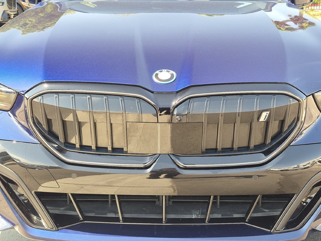Certified 2026 BMW i5 M60 w/ M Sport Package RWD image 37