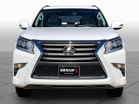 Used 2015 Lexus GX 460 w/ Premium Package AWD/4WD image 4
