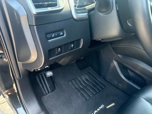 Used 2024 Nissan Murano SV AWD/4WD image 21
