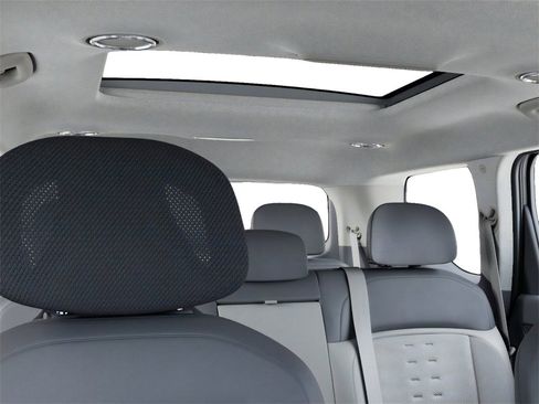 New 2026 Kia EV9 Wind image 27