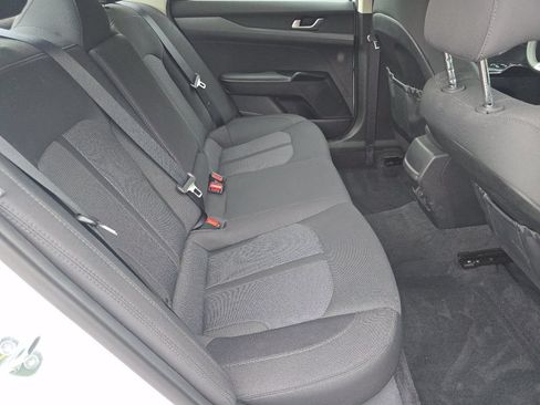 Used 2023 Kia K5 LXS FWD image 16