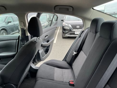 Used 2023 Nissan Sentra SV image 38