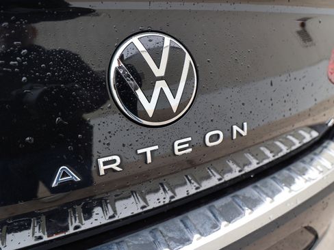 Used 2023 Volkswagen Arteon SEL w/ Arteon MDO Package image 13