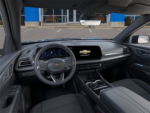 New 2026 Chevrolet Traverse LT w/ Midnight/Sport Edition image 15