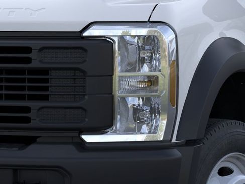 New 2026 Ford F450 XL RWD image 18
