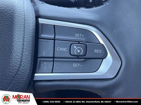 Used 2023 Jeep Compass Latitude AWD/4WD image 24