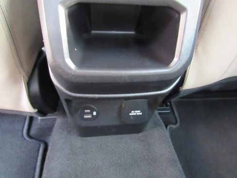 Used 2024 Ford Ranger Lariat w/ Advanced Towing Package image 35