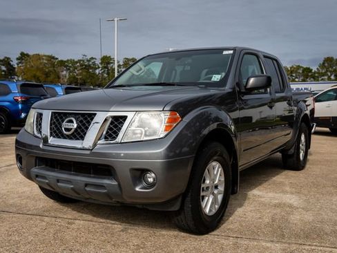 Used 2019 Nissan Frontier SV w/ Value Truck Package image 11