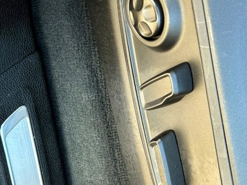 Used 2024 Jeep Grand Cherokee L Overland image 10