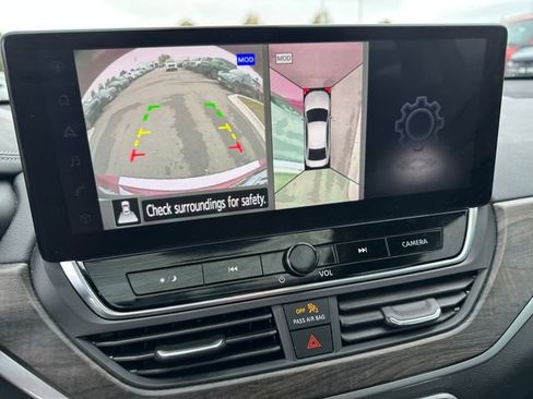 Used 2023 Nissan Altima 2.5 SL image 25